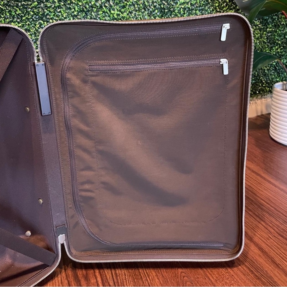 Louis Vuitton Horizon 55 Carry On Luggage - Picture 9 of 10